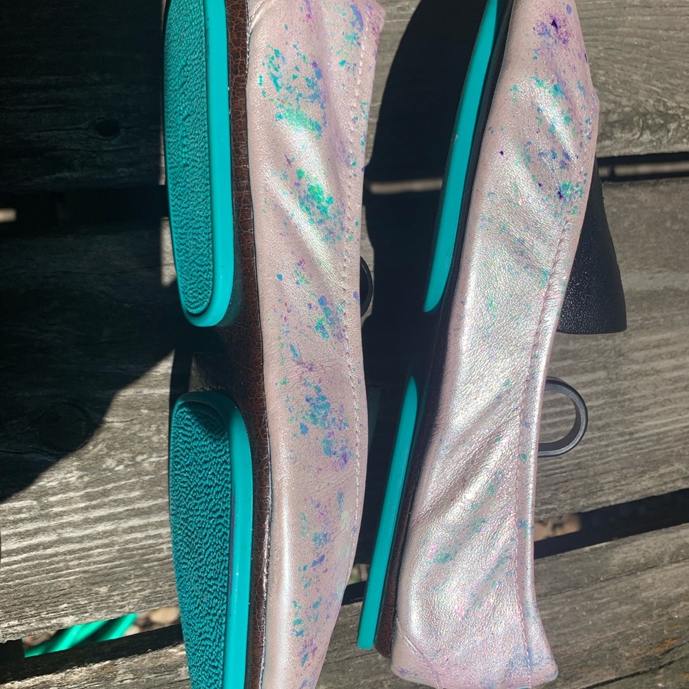 Pearlescent Pink Tieks Size 6